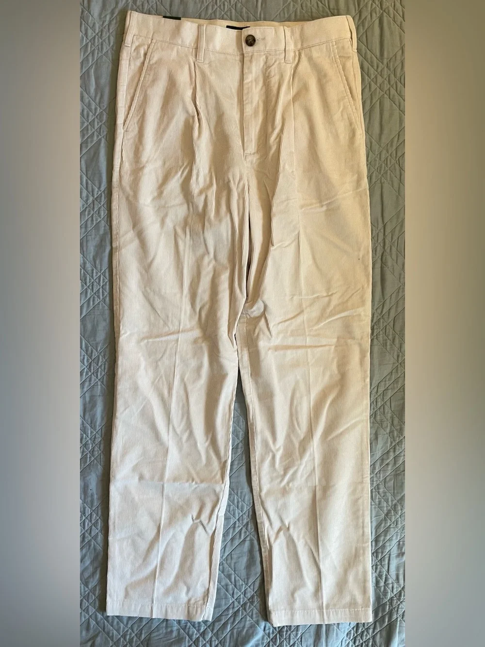 J. CREW Classic-fit pleated 14-wale corduroy trouser in Ivory Size 30 NWT CO455